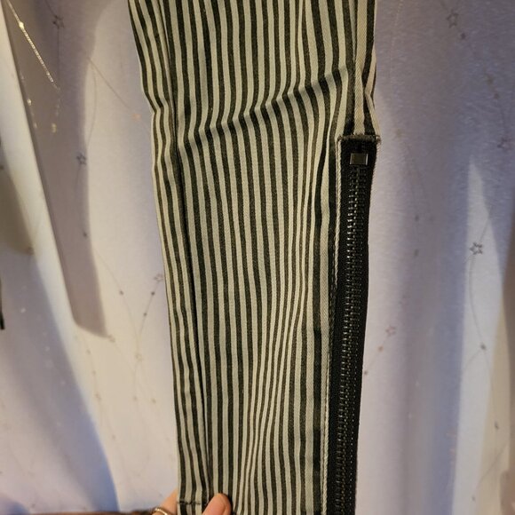 Bullhead skinny jeans - Picture 4 of 11